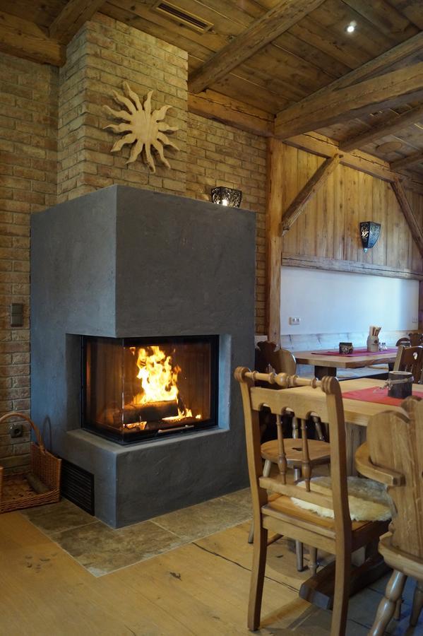 Hotel Gasthaus Sonne ไพเซนแบร์ก ภายนอก รูปภาพ